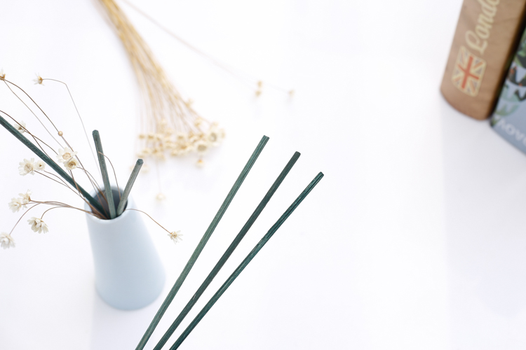 Aromatherapy without fire cane incense essential oil incense manufacturers natural wild chrysanthemum aromatherapy Application Scenario