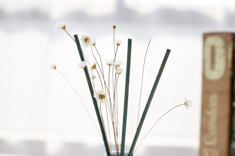 Aromatherapy without fire cane incense essential oil incense manufacturers natural wild chrysanthemum aromatherapy Specification drawing
