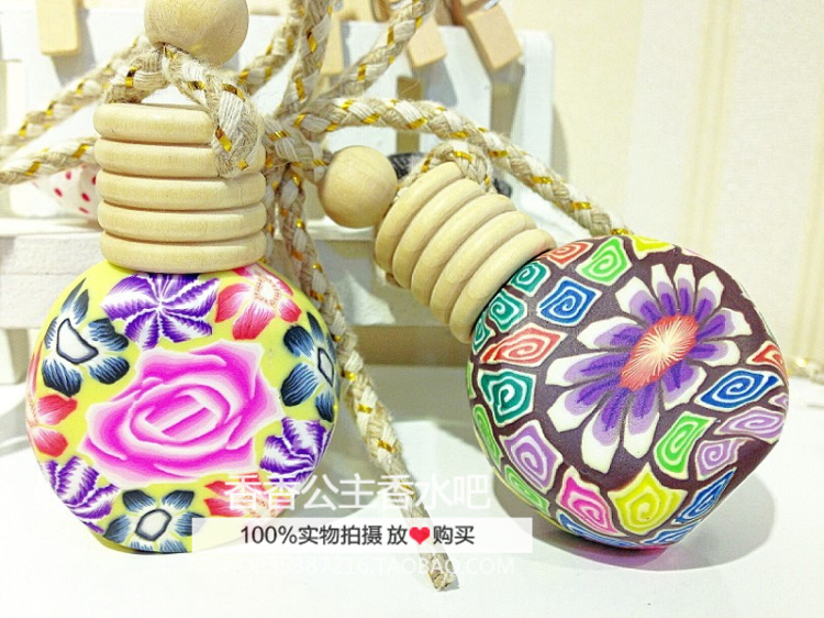 Half bag of clay bottle car perfume pendant car aromatherapy Specification drawing