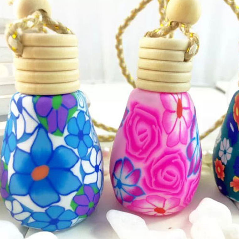 New clay bottle car perfume pendant car aromatherapy details Picture