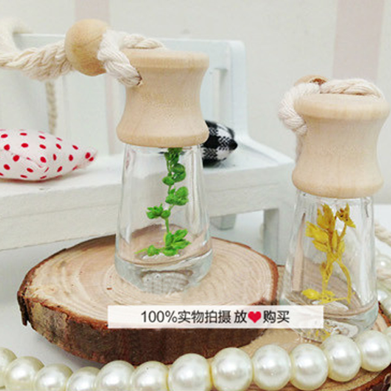 Transparent bottle with dried flowers for new car deodorant car New Year's Incense supplies full figure
