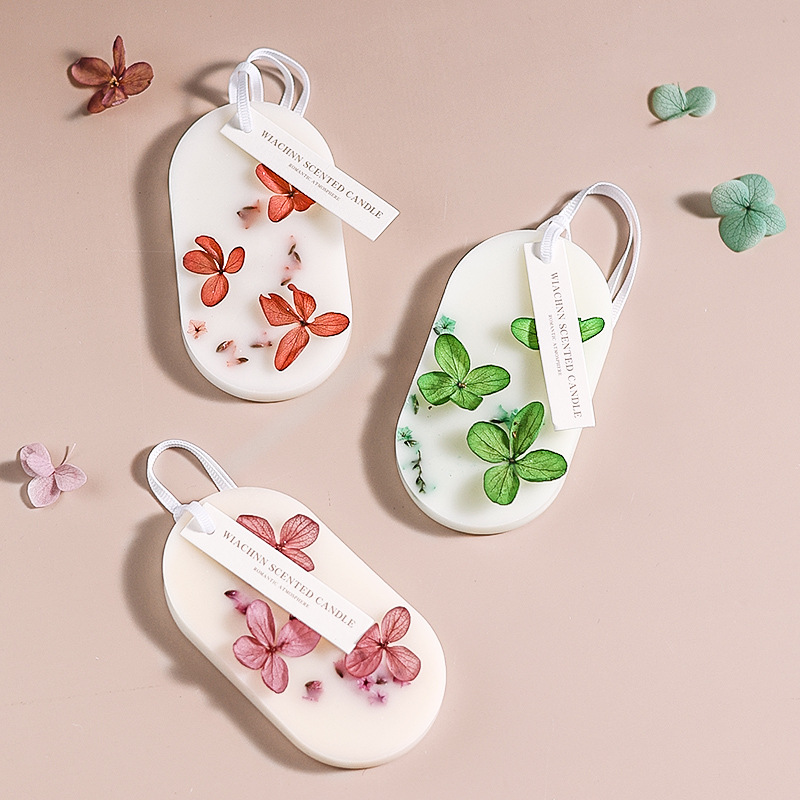 Wardrobe aromatherapy sheet wax sheet household indoor durable solid fragrance bedroom air freshener bedroom closet fragrance wholesale Application Scenario