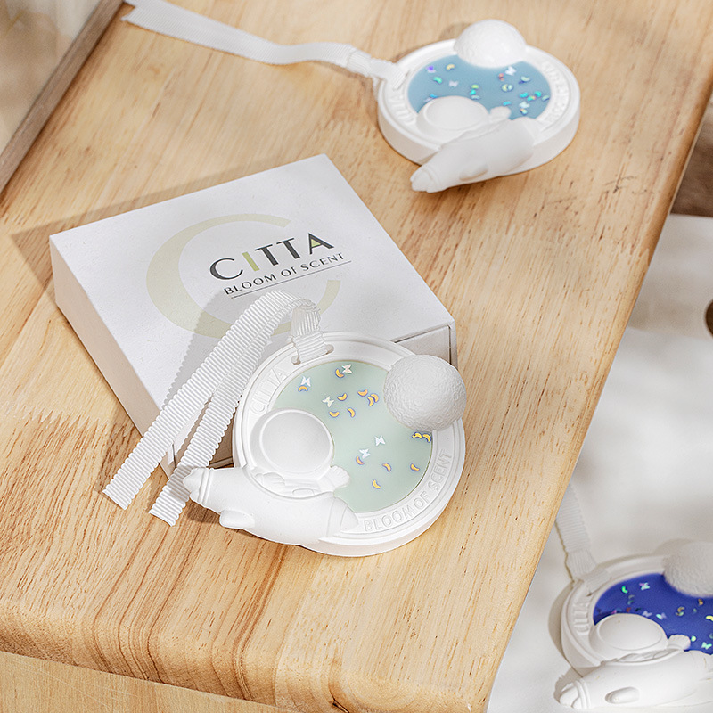Factory direct sales of non-fire aromatherapy plaster wax piece wardrobe deodorant tablets dry flower solid fragrance expansion stone decoration wholesale details Picture