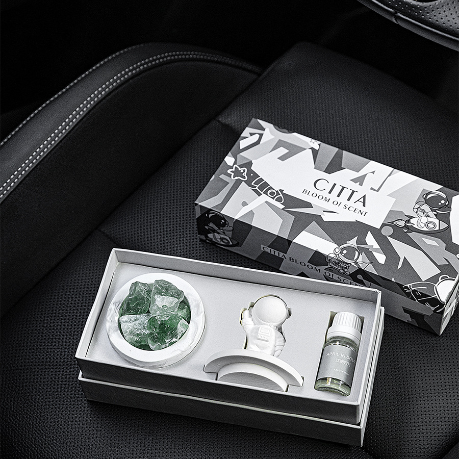 Car aromatherapy diffuser stone sculpture gypsum cup gift box set toilet car decoration gift with hand gift wholesale Application Scenario