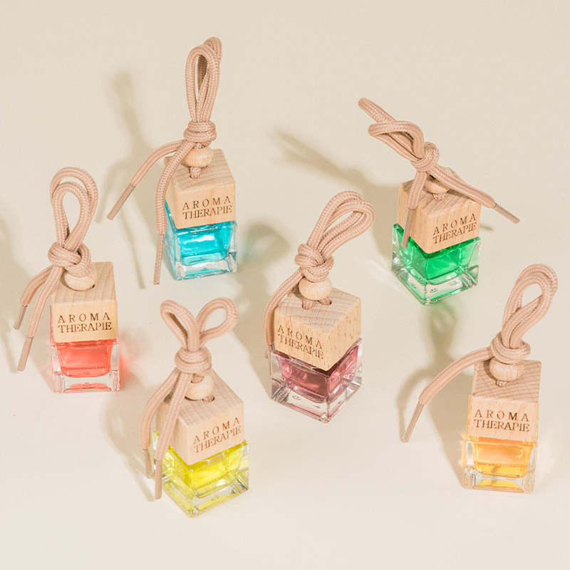 Car perfume Car fragrance accessories Car fragrance pendant fresh light fragrance mother and child can use car perfume decoration wholesale Specification drawing