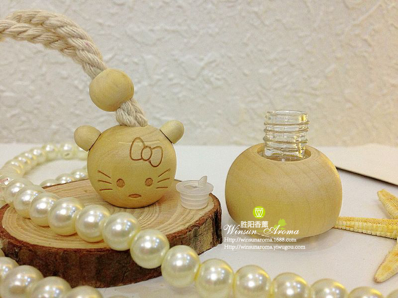 Snowman car pendant Christmas supplies Holiday supplies aromatics supplies Specification drawing