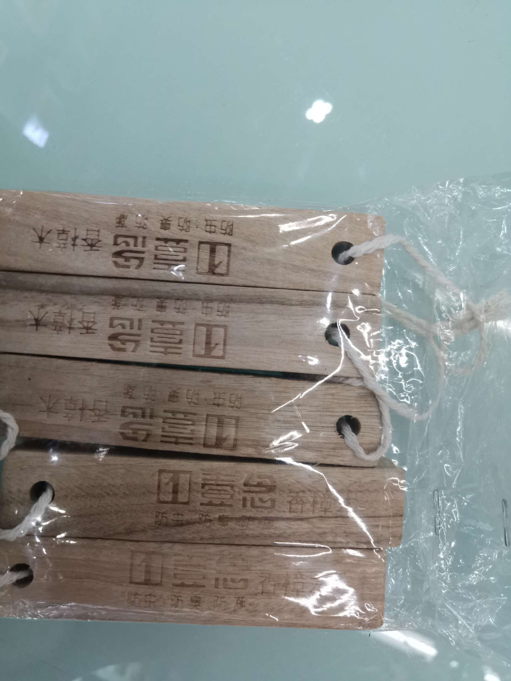 Moth-proofing in the wardrobe, mothproof, mothproof, mothproof, camphor wood 5 closets, mildew-proof, moisture-proof, deodorized natural camphor wood full figure