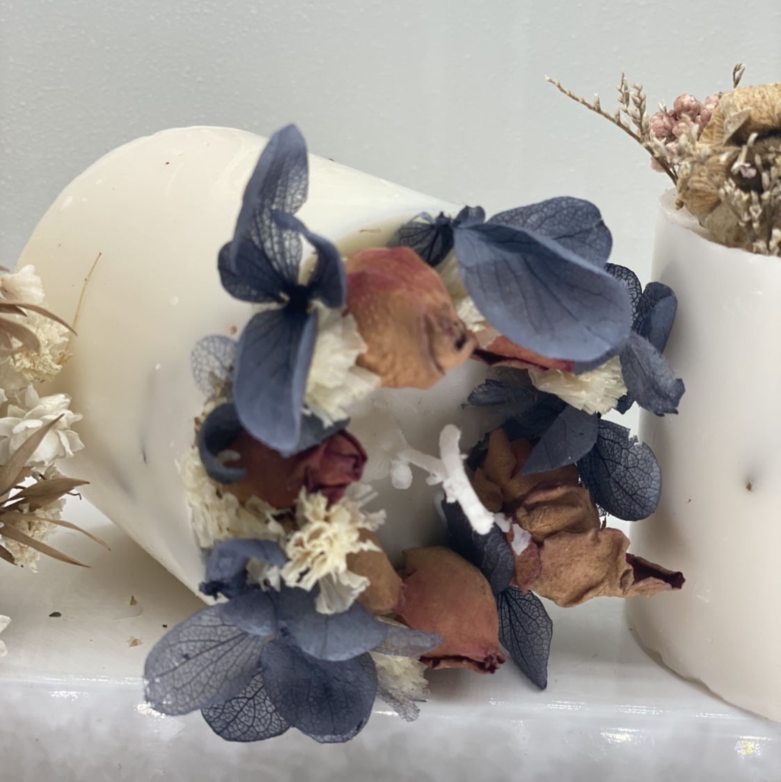 Eternal Garden candle Item Picture