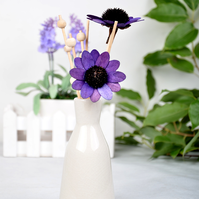 Aromatherapy Essential oil suite room fragrance scented rattan rose to help sleep full figure