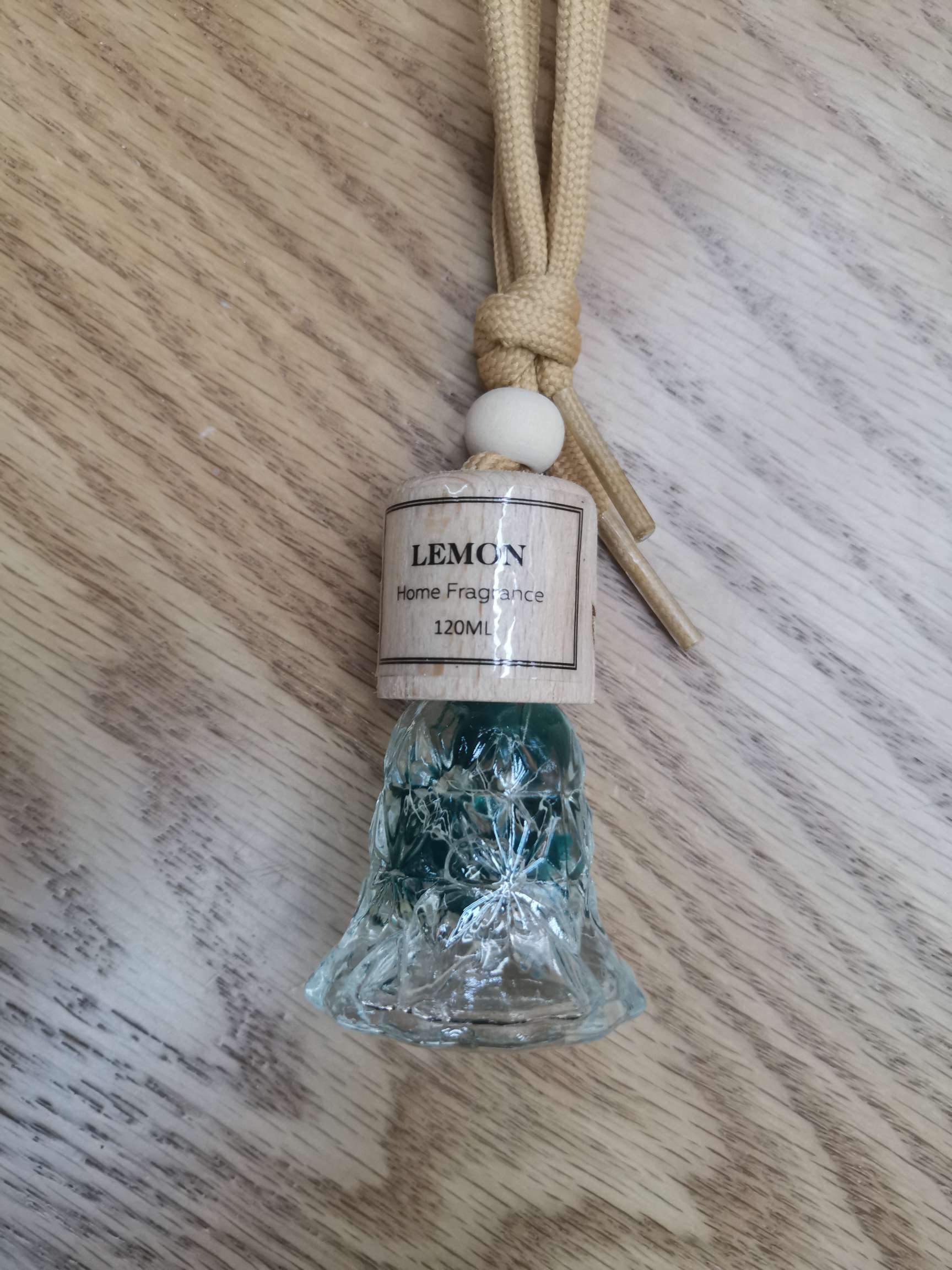 Clear bottle with dried flowers to remove odors car scented New Year's Christmas supplies details Picture