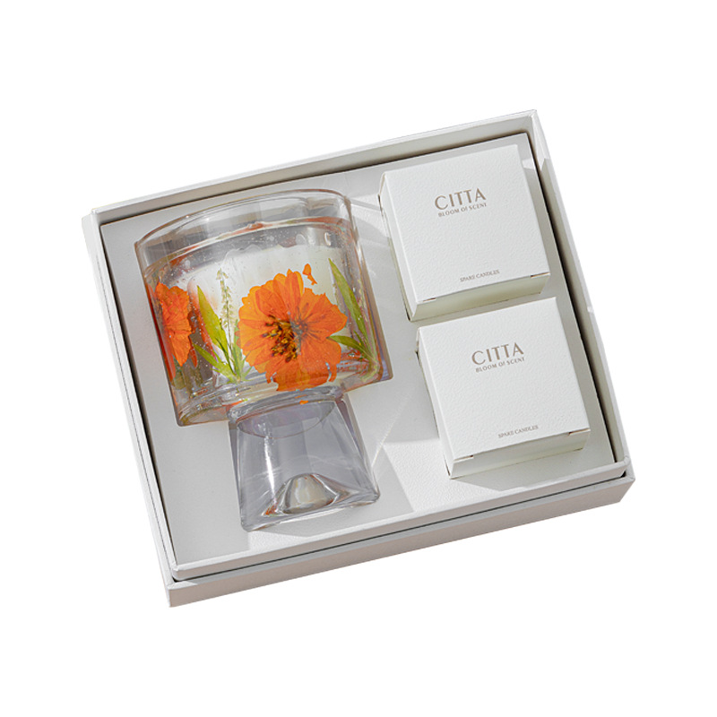 Manufacturers direct sales of scented candle crystal glass cup dry flower fragrance candle essential oil with hand gift set decoration wholesale Item Picture