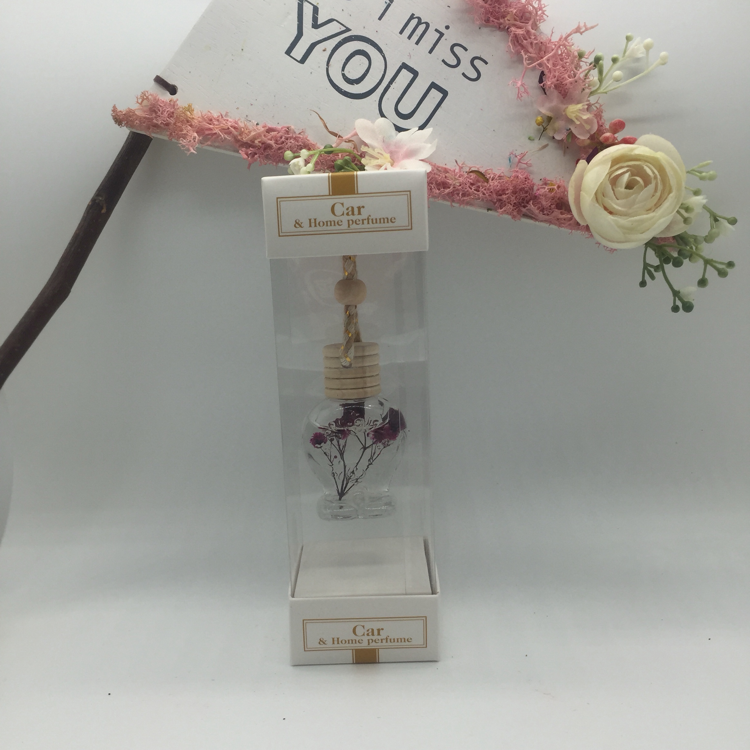 New glass bottle car perfume pendant Specification drawing