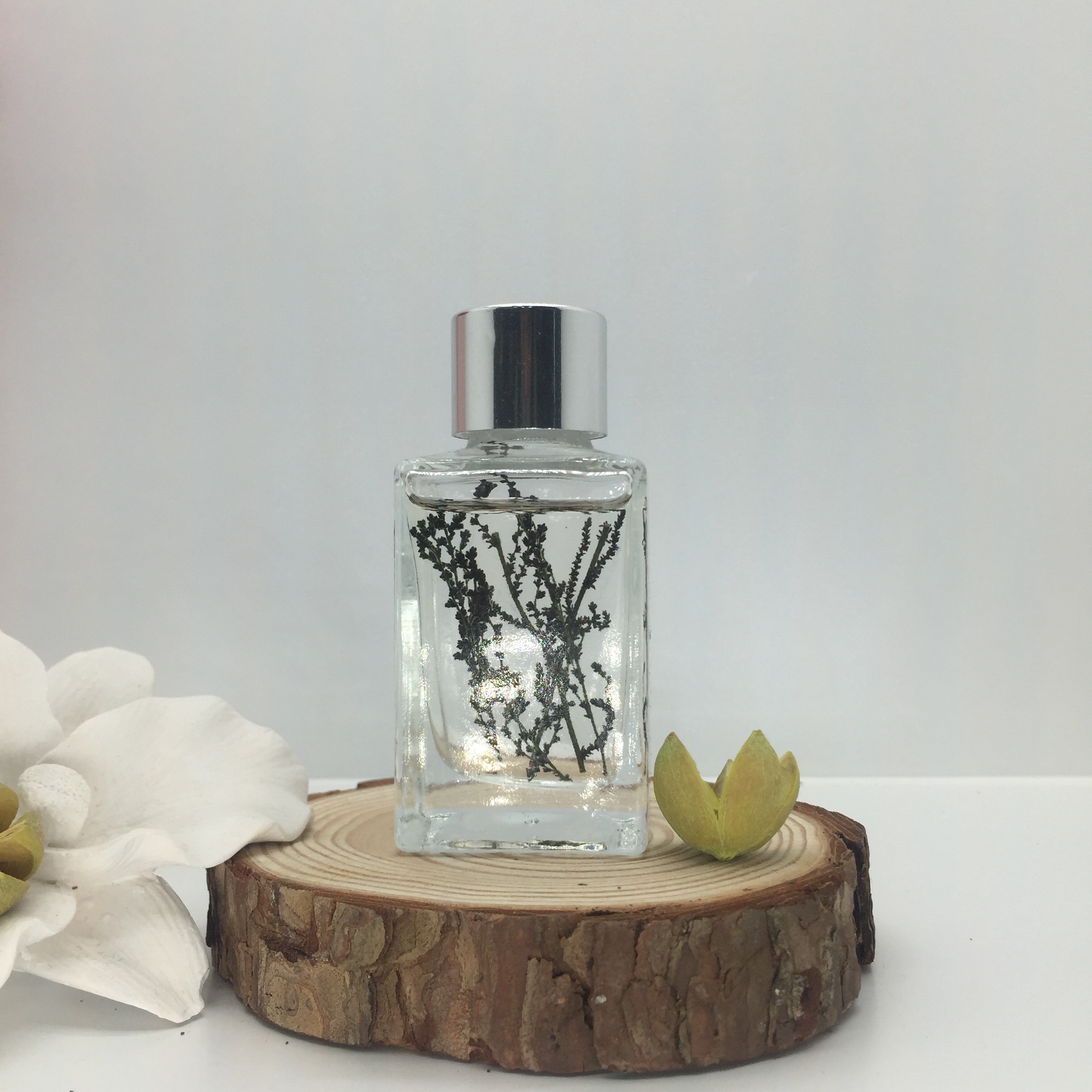 Small square bottle without aromatherapy essential oil undefined
