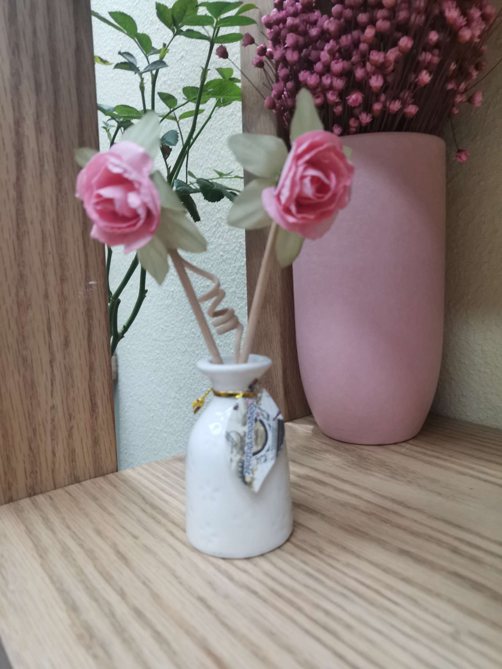 No fire aromatherapy set Rattan aromatherapy gift box White ceramic aromatherapy factory direct selling 2 details Picture