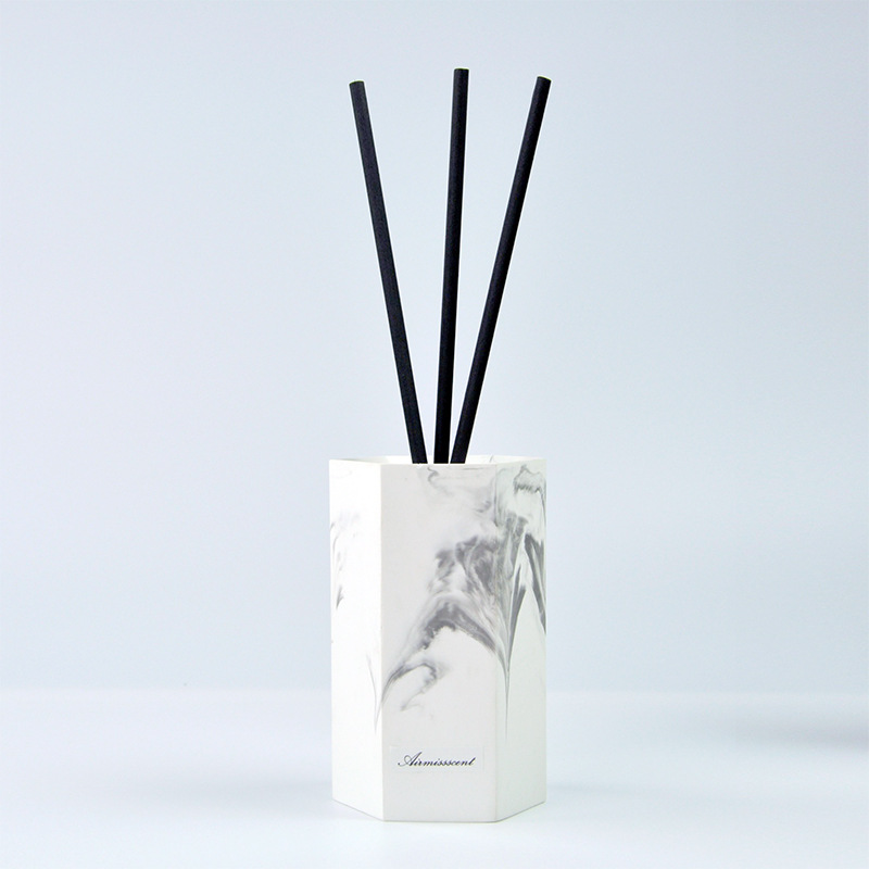 Marble fire free aromatherapy essential oil home bedroom fragrance perfume toilet deodorant aromatherapy bottle adornment set factory direct sales full figure