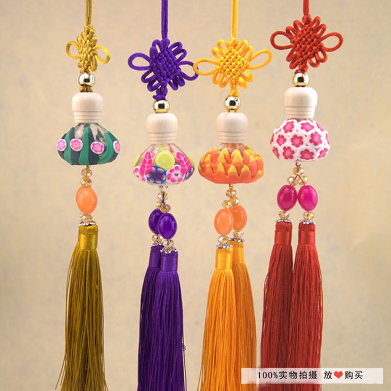 Aroma of new Chinese knot tassel pendant car perfume details Picture
