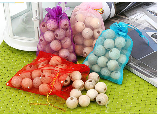 Mouldproof, damp proof, moth repellent, insect repellent indoor deodorant camphor wood balls S018 bag Application Scenario