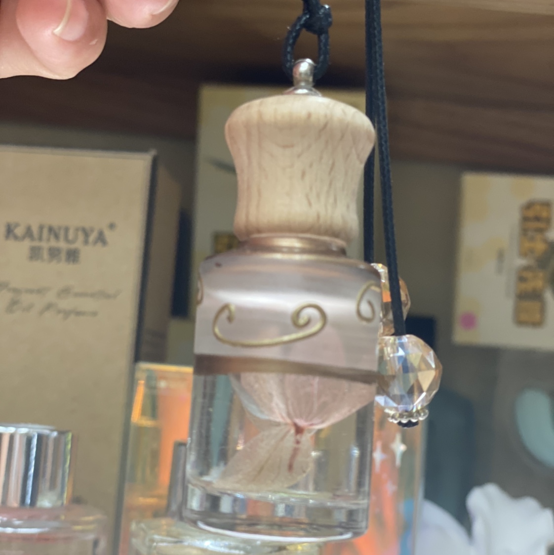 Hot stamping Eternal Garden auto perfume Application Scenario