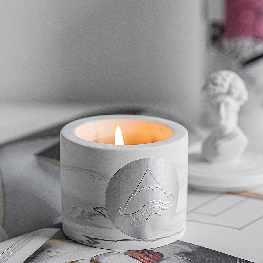 Vintage relief plaster statue Aromatherapy candle cup Handmade soy wax fragrance cup David accompanied hand gift wholesale
