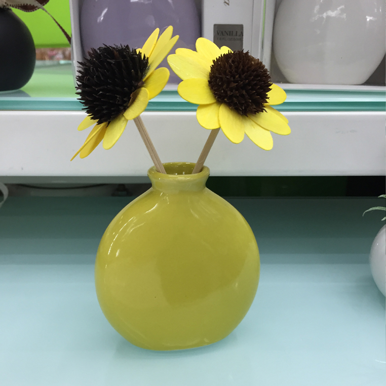 Sunflower flat color oval ceramic bottle Bridal New Year aromatherapy