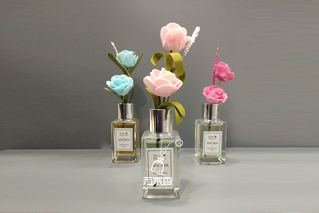 Classic small Zumlon perfume bottle type 30ml aromatherapy.