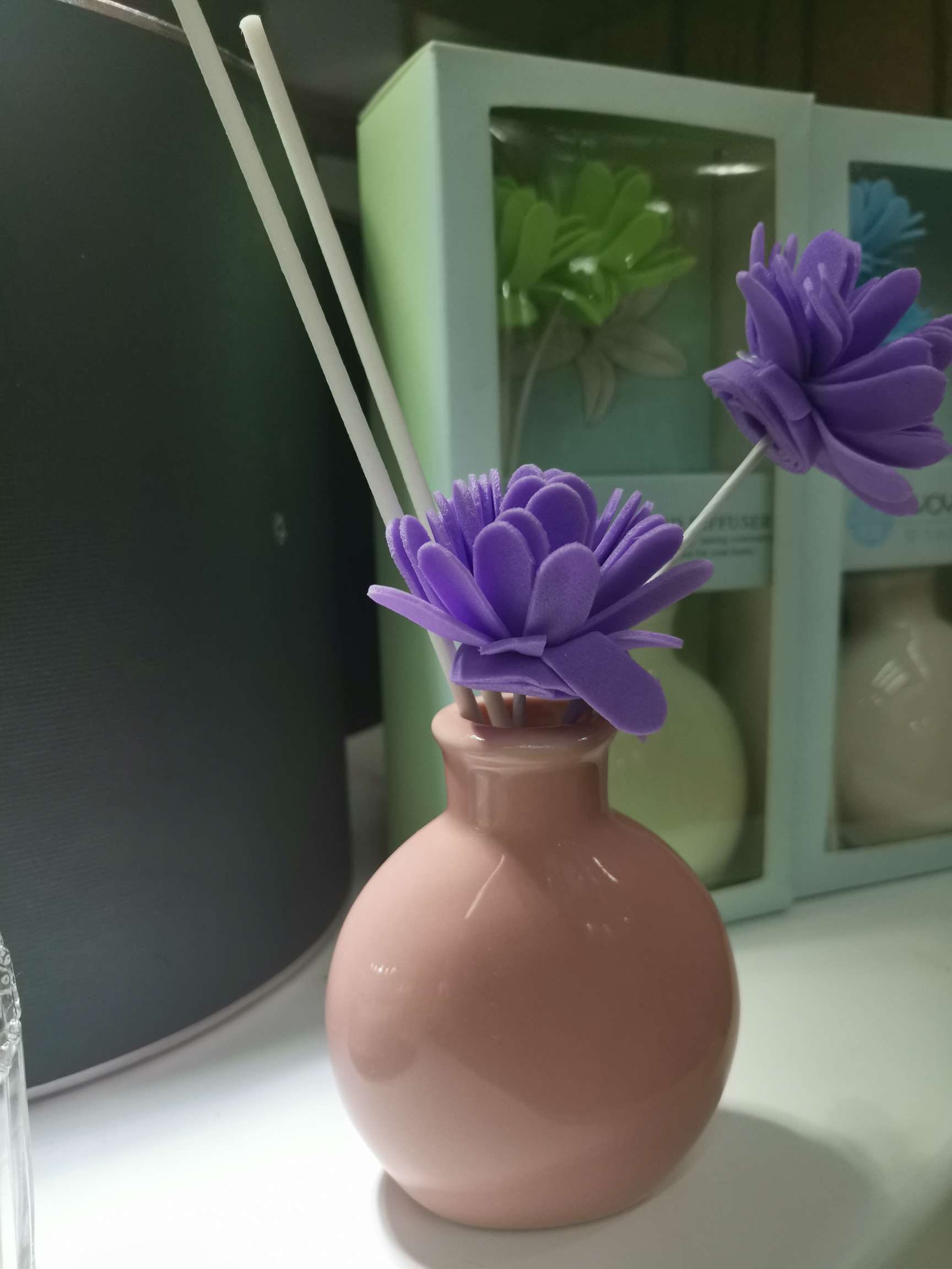 Aromatherapy essential oil set Indoor rattan incense room perfume anyuan sleep flat ceramic bottle
