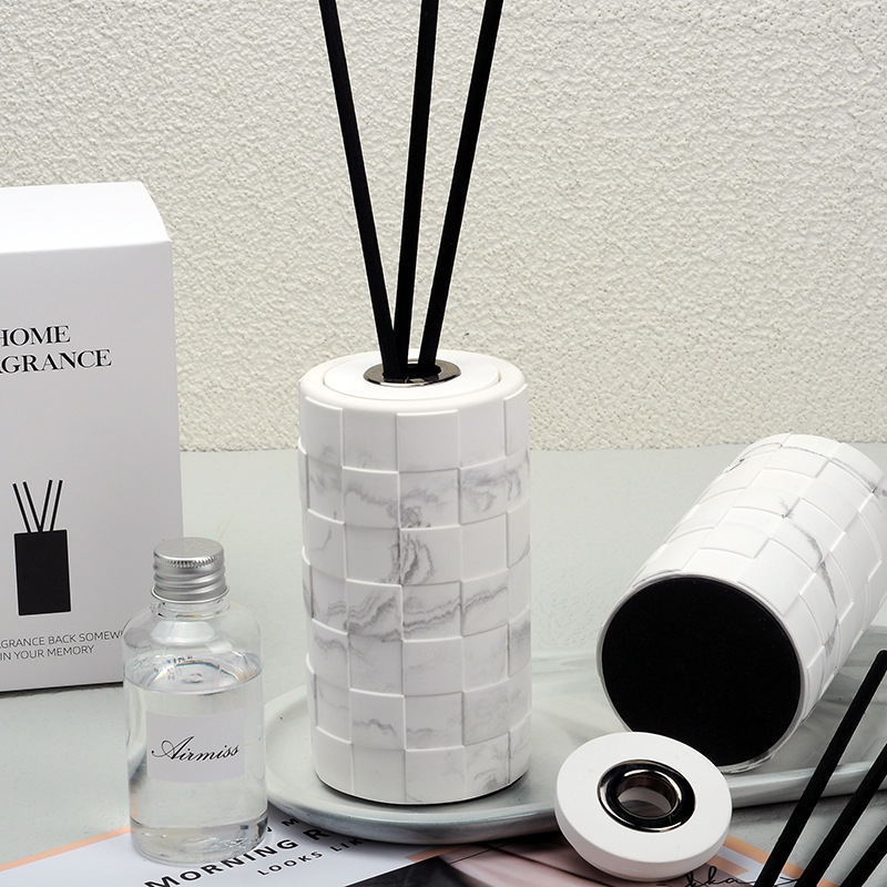 Manufacturers direct sales of circular Mosaic decoration indoor air fresh, odor and fire free aromatherapy fragrance volatile liquid set wholesale